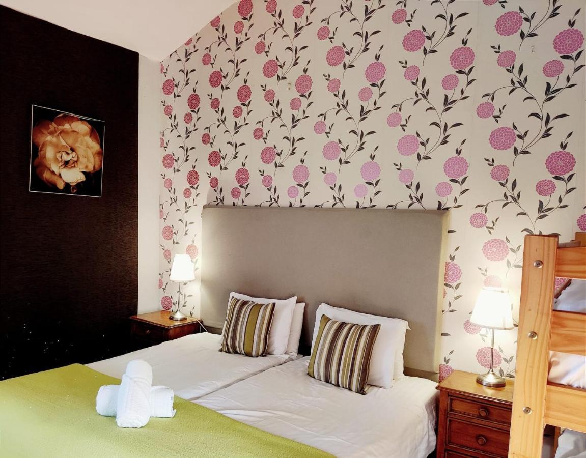 Kirkhill Estate Rooms Gorebridge Esterno foto