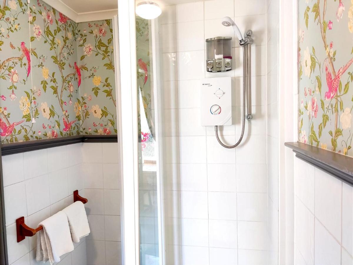 Kirkhill Estate Rooms Gorebridge Esterno foto